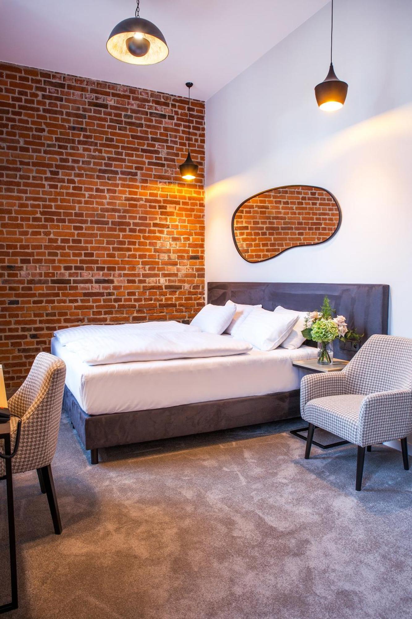 Hotel Hugo Business & Spa Kędzierzyn-Koźle Eksteriør billede