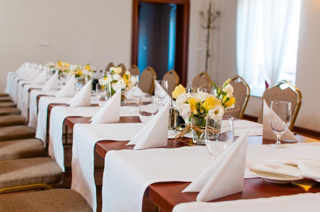 Hotel Hugo Business & Spa Kędzierzyn-Koźle Eksteriør billede